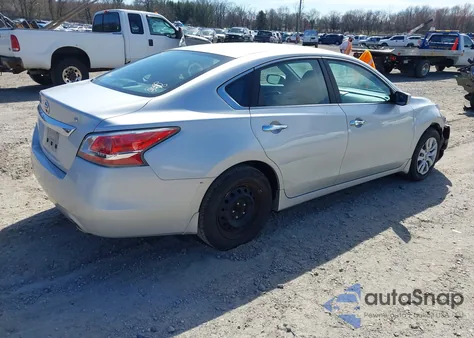 2015 Nissan Altima 2.5 S from USA, damaged, VIN 1N4AL3AP7FN305912